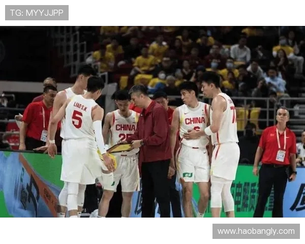 中国男篮力克澳大利亚队成功晋级世界杯八强 争夺奥运资格激战正酣